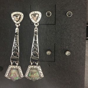 Eiffel Tower Earring Set